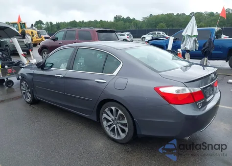 2015 Honda Accord Sport из США, поврежденный, VIN 1HGCR2F51FA207325
